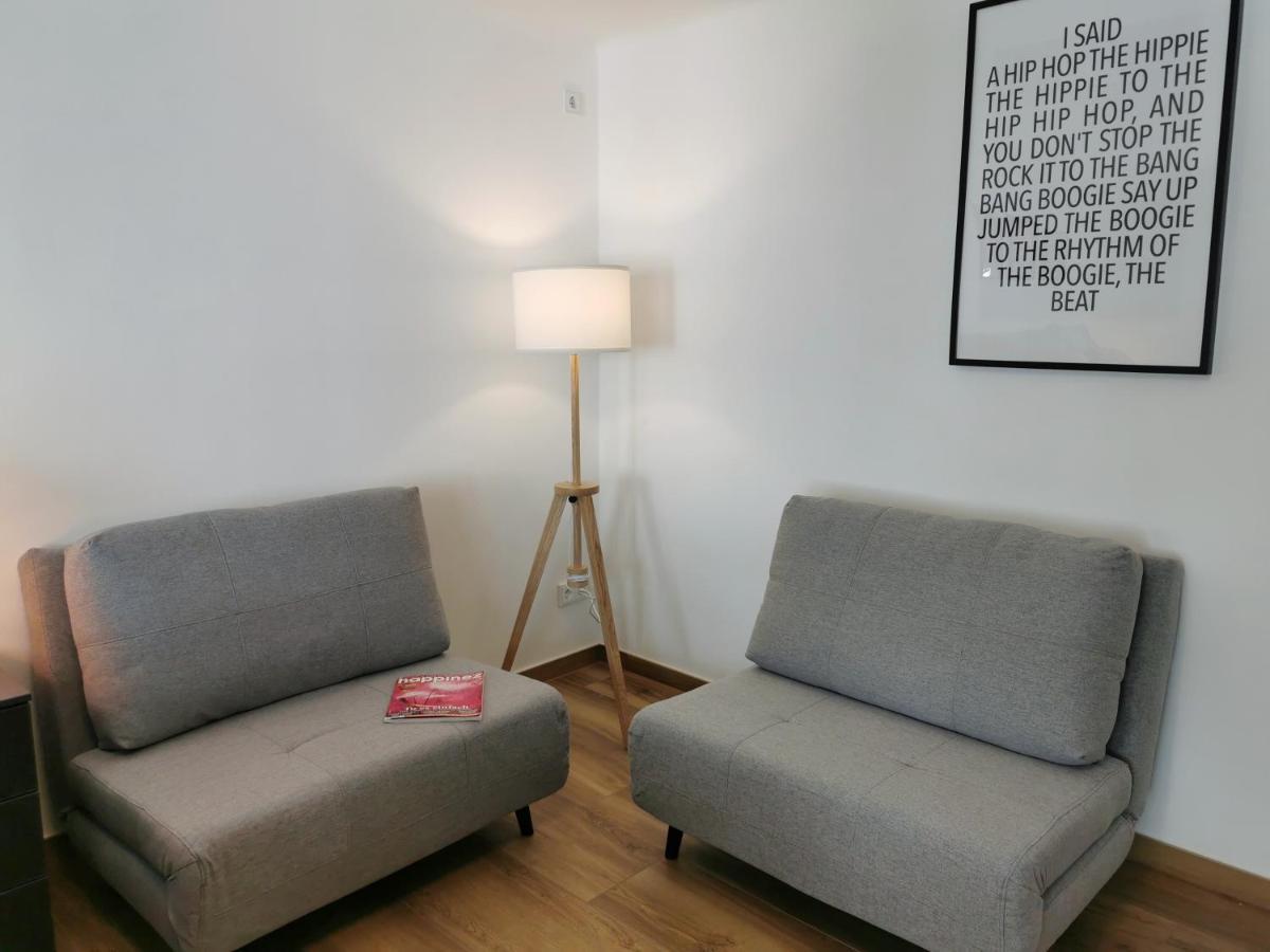 Neues City Center Piano Appartement Mit Netflix Klagenfurt am Woerthersee Kültér fotó