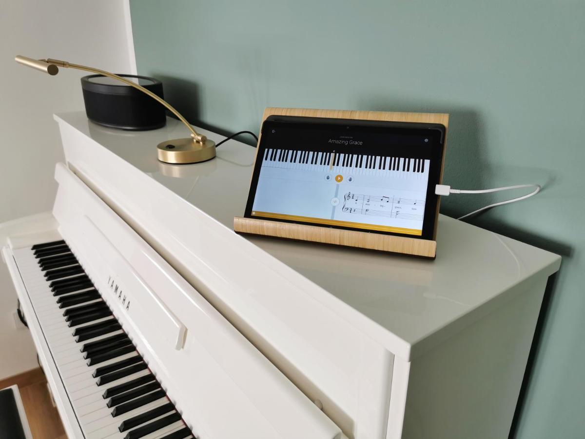 Neues City Center Piano Appartement Mit Netflix Klagenfurt am Woerthersee Kültér fotó